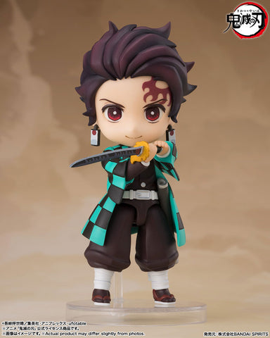 Kimetsu no Yaiba - Kamado Tanjirou - Figuarts mini - Kyojuro Rengoku's Sword Guard Ver. (Bandai Spirits)