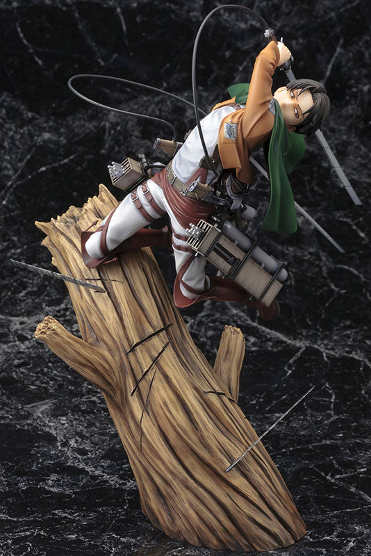 Pre Owned Levi Attack outlet on Titan Figma Action Figure