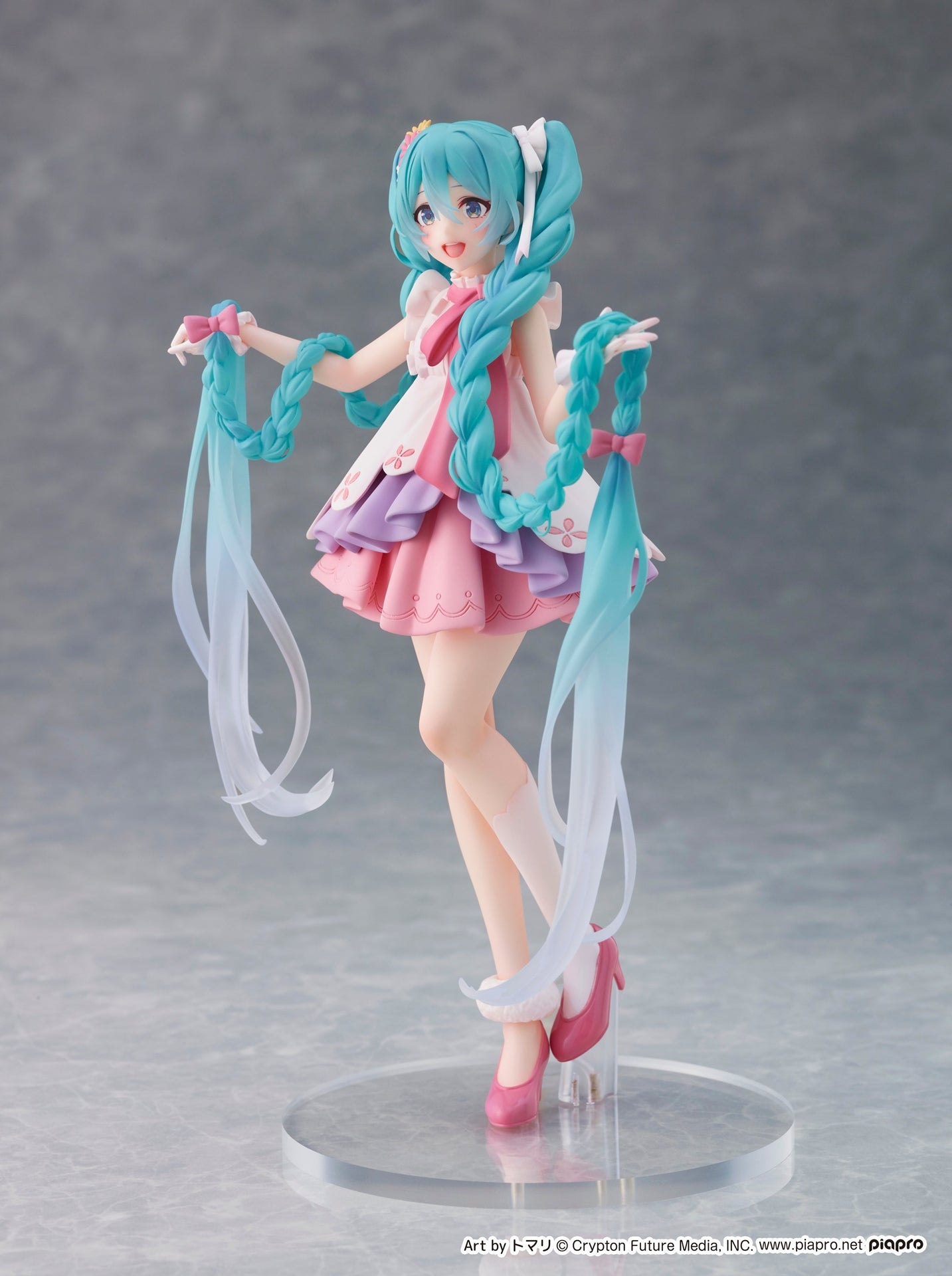 Hatsune Miku outlet Wonderland Figure: Rapunzel