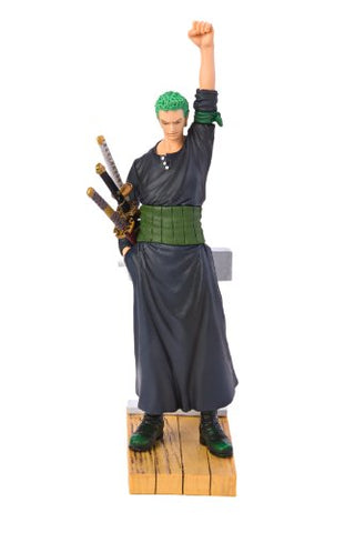 One Piece - Roronoa Zoro - One Piece Dramatic Showcase Vol. 1