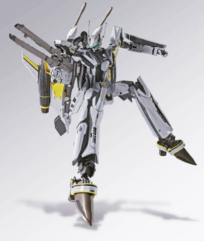 Macross Frontier The Movie ~Sayonara no Tsubasa~ - YF-29 Durandal Valkyrie - DX Chogokin - 1/60 - 30th Anniversary Color (Bandai)