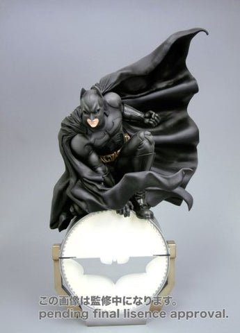 The Dark Knight - Batman - ARTFX Statue - 1/6 - Original Suit Ver. (Kotobukiya)　