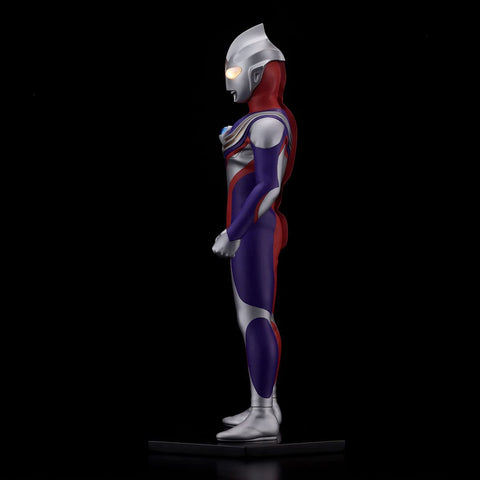 CHARACTER CLASSICS - Ultraman Tiga (Kaiyodo)