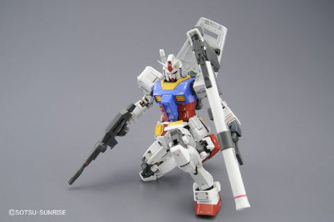 Kidou Senshi Gundam - RX-78-2 Gundam - MG #172 - 1/100 - Ver. 3.0 (Bandai)