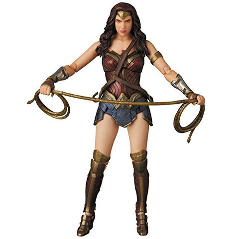 Batman v Superman: Dawn of Justice - Wonder Woman - Mafex No.024 (Medicom Toy)
