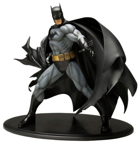 Batman - ARTFX Statue - 1/6 - Black Costume (Kotobukiya)