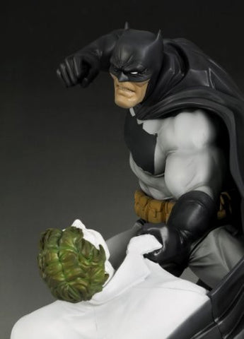 Batman: The Dark Knight Returns - Batman - Joker - ARTFX Statue - 1/6 - Hunt the Dark Knight (Kotobukiya)