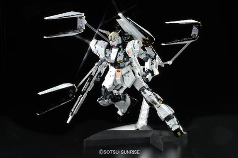 Kidou Senshi Gundam: Char's Counterattack - RX-93 Nu Gundam - MG - 1/100 - Ver. Ka, Titanium Finish (Bandai)