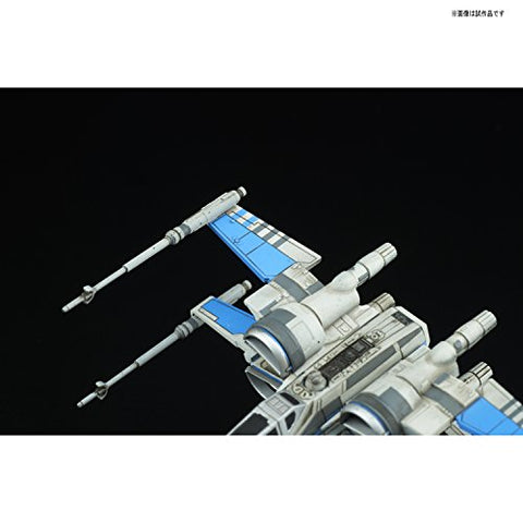 Star Wars: The Last Jedi - Star Wars Plastic Model - Spacecrafts & Vehicles - Blue Squadron Resistance X-wing Fighter - 1/144 (Bandai)