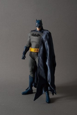 Batman - Real Action Heroes #592 - 1/6 - Batman Hush Version (Medicom Toy)