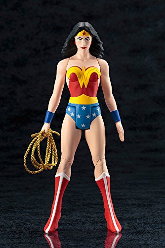 DC Universe - Wonder Woman - ARTFX+ - Super Powers Classics - 1/10