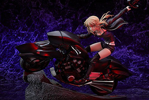 Fate/Grand Order - Saber Alter - 1/8 - & Cuirassier Noir (Good Smile Company)