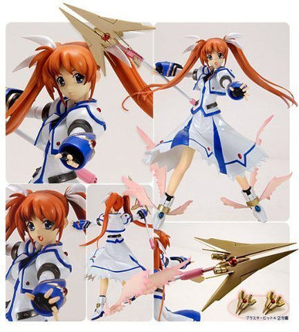 Mahou Shoujo Lyrical Nanoha StrikerS - Takamachi Nanoha - Moekore Plus 09 - 1/7 - Exceeding Mode (Volks)