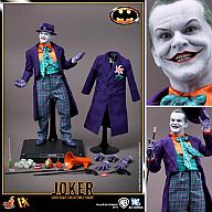Movie Masterpiece DX - Batman 1/6 Scale Figure: Joker