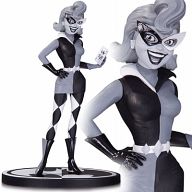 Batman / Harley Quinn Black & White Statue: Paul Dini