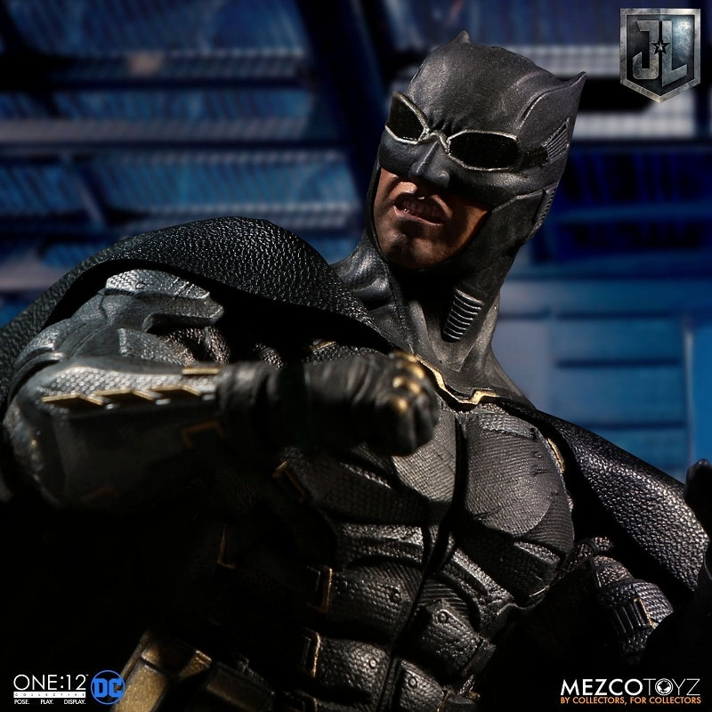 ONE:12 Collective - Justice League: Tactical Suit Batman 1/12