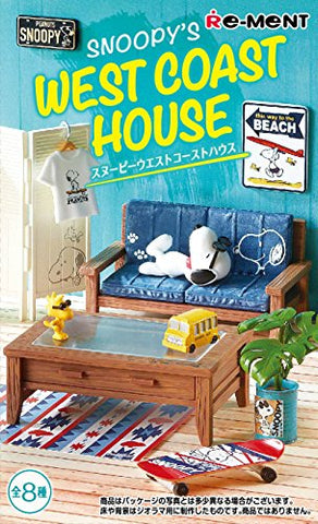 Peanuts - Snoopy - Candy Toy - Snoopy`s West Coast House - 1 - On the Skateboard (Re-Ment)