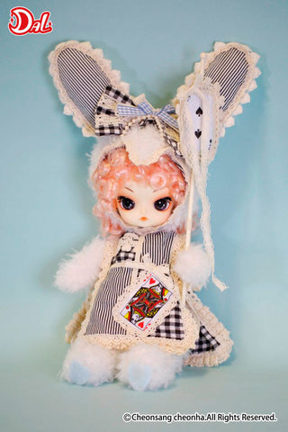 DAL / Romantic White Rabbit Regular Size Complete Doll