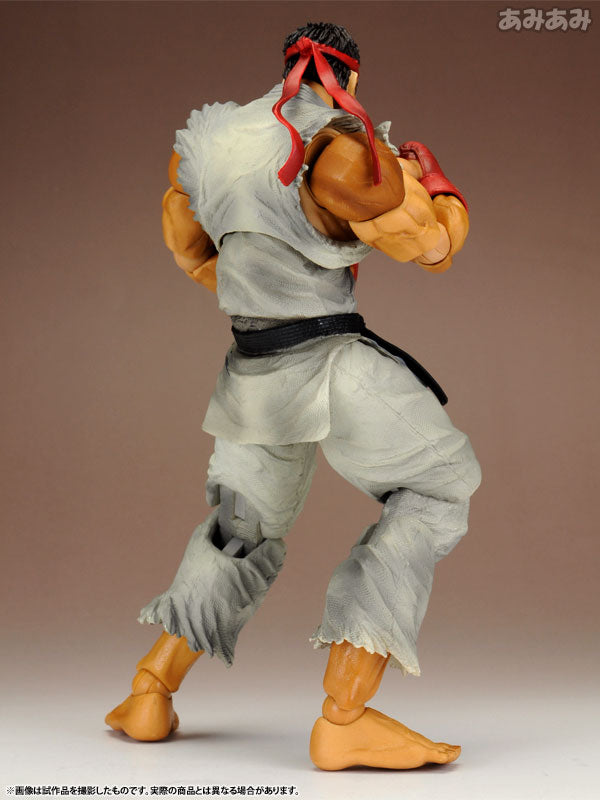 Super Street Fighter IV: Ryu Play Arts Kai Action Figure