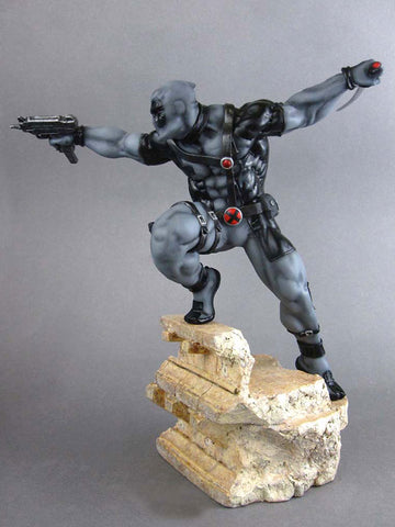 Fine Art Statue Deadpool X-FORCE COLDCAST