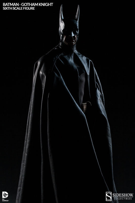 DC Comics 1/6 Scale Figure - SideShow Sixth Scale: Batman (Gotham
