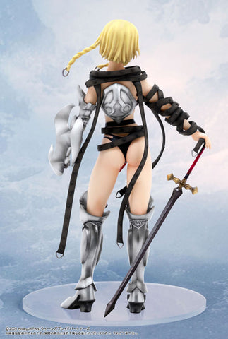 Queen's Blade - Exiled Warrior "Leina" -Platinum Color-