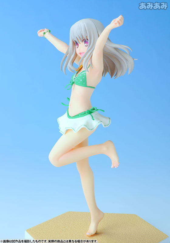 Fate/kaleid liner PRISMA☆ILLYA - Illyasviel von Einzbern - Beach