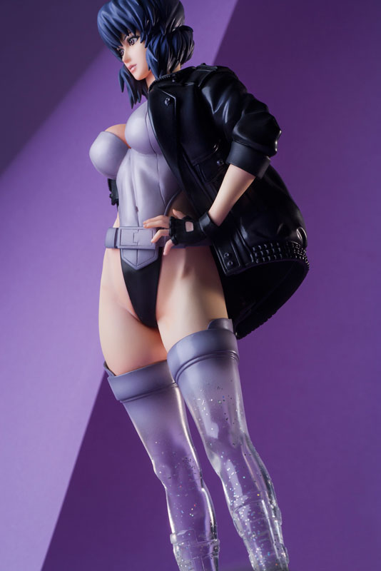 Hdge technical statue No.6EX GHOST IN THE SHELL S.A.C. - Motoko Kusanagi  Optical Camouflage ver.