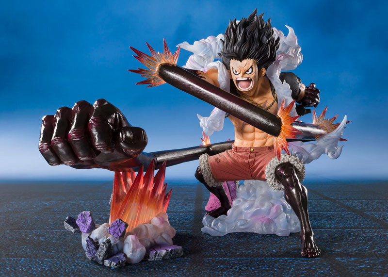 GID　モンキーマン フィギュア 約20cm Amazon.co.jp: TAMASHII NATIONS フィギュアーツZERO ONE PIECE