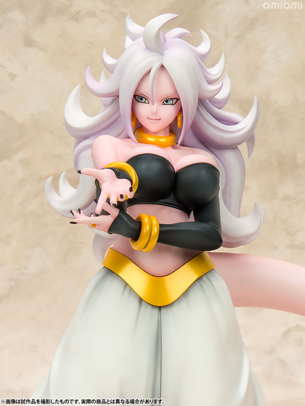 Android 21 dakimakura sale