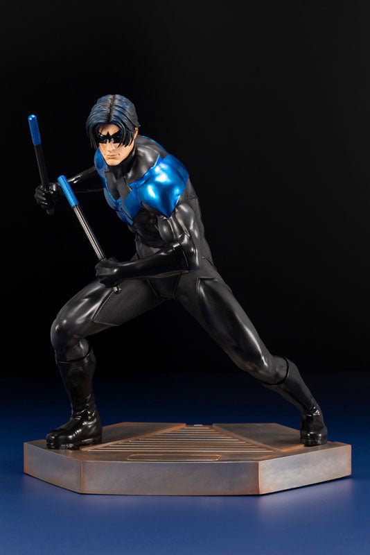 Batman - Nightwing - ARTFX - 1/6 (Kotobukiya)