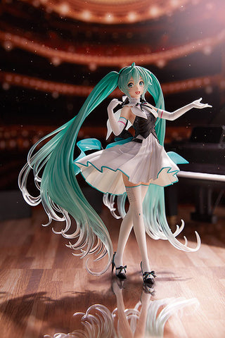 Vocaloid - Hatsune Miku - 1/8 - Symphony 2019 Ver. (Good Smile Company)