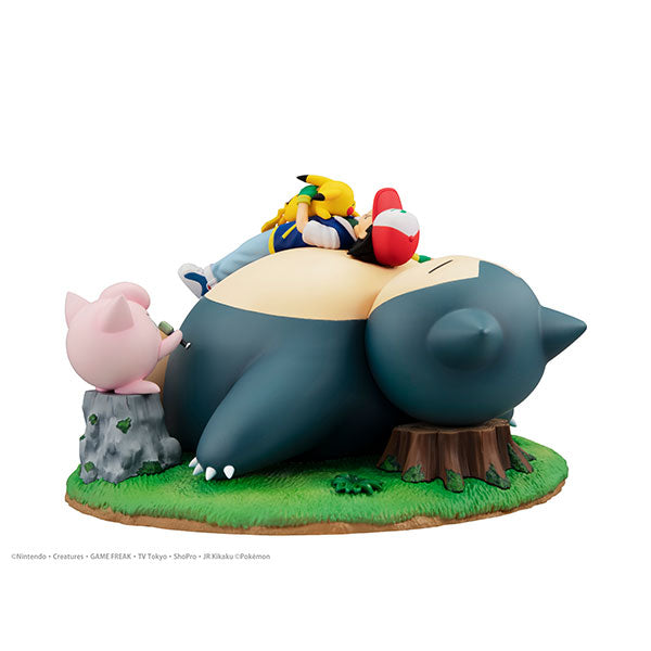 Brand new sale - limited edition Snorlax Pikachu (Japan product)