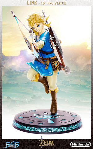 The Legend of Zelda: Breath of the Wild / Link 10 Inch PVC Statue