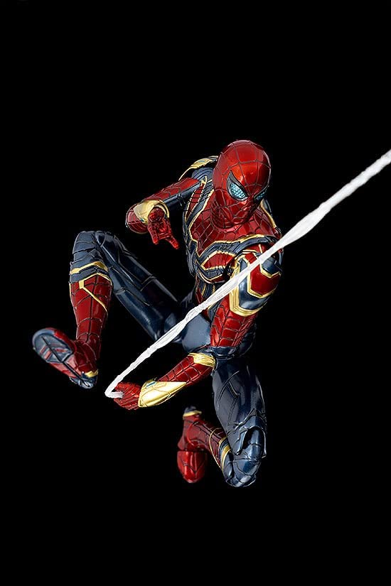 Iron Spider - Marvel Studios: Infinity Saga DLX