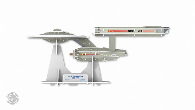 Star Trek / Qraftworks Starship 3D Paper Craft Model: 8-Ship Set