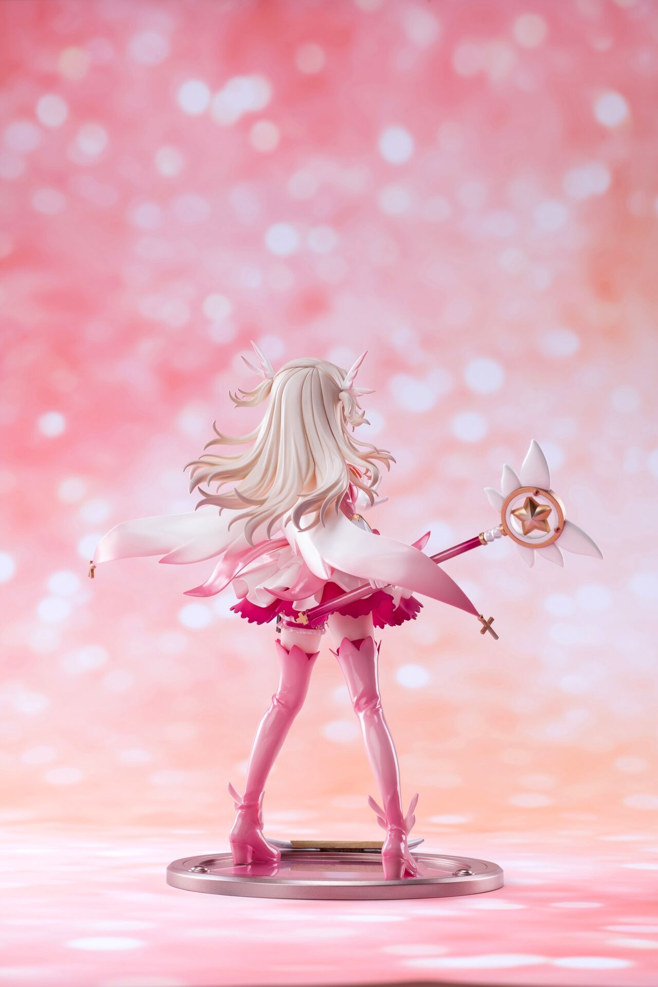 Fate/kaleid liner PRISMA☆ILLYA - Illyasviel von Einzbern