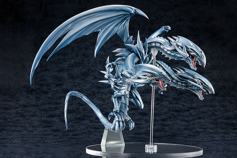 Yu-Gi-Oh! Duel Monsters Blue-Eyes Ultimate Dragon