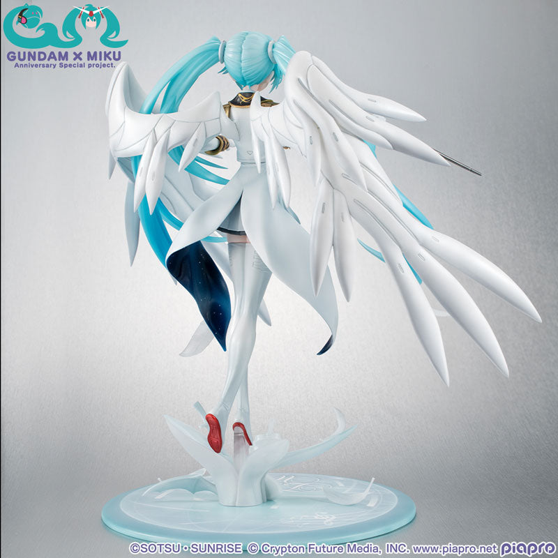 Hatsune Miku - Piapro Characters,Shin Kidou Senki Gundam Wing Endless Waltz