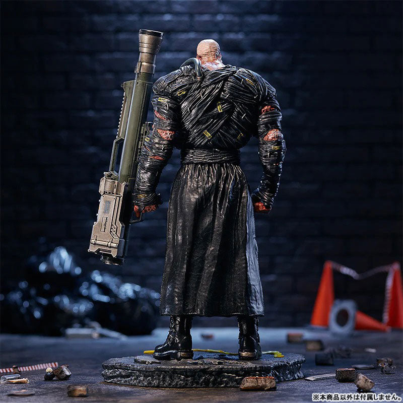 Resident Evil / Nemesis Statue