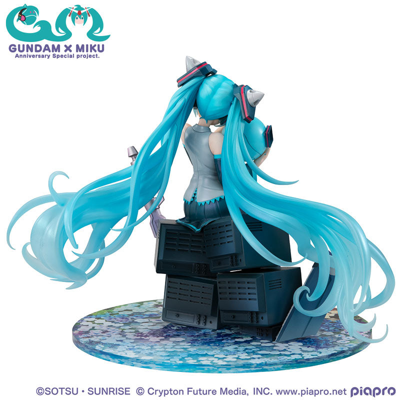 Haro,Hatsune Miku - Kidou Senshi Gundam 00,Piapro Characters