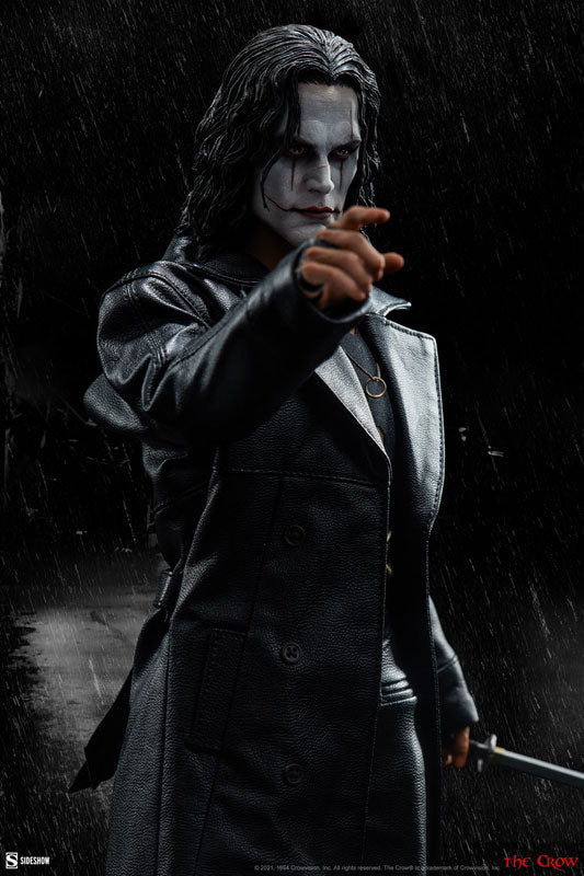 The Crow - 1/6 Scale Fully Poseable Figure: Eric Draven