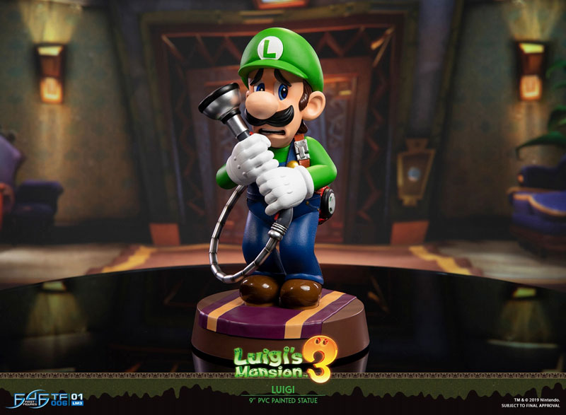 Luigi's Mansion 3/ Luigi 9 Inch PVC Statue