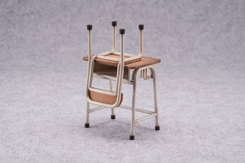 School Desk & Chair Set 1/7