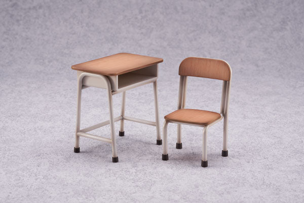 School Desk & Chair Set 1/7