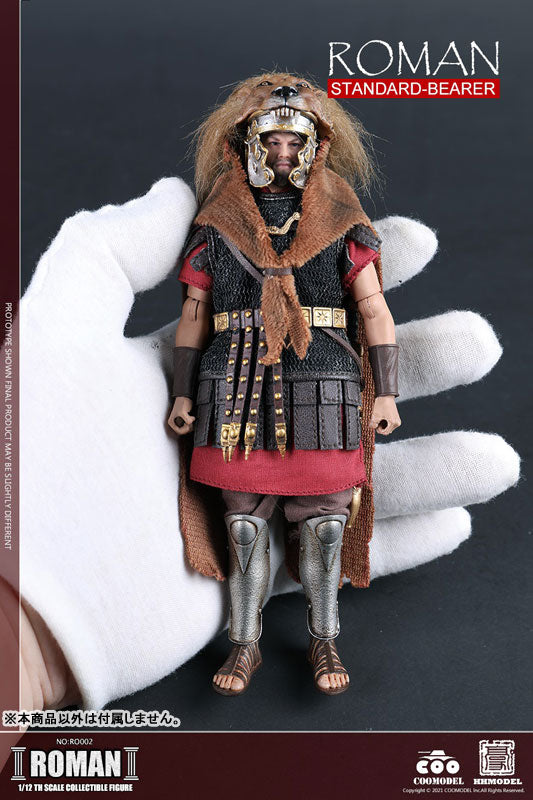 1/12 Roman Standard Bearer