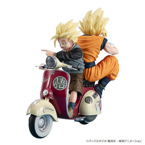 Dragon Ball Z - Son Gohan SSJ - Son Goku SSJ - Desktop Real McCoy EX - & Bike (MegaHouse) [Shop Exclusive]