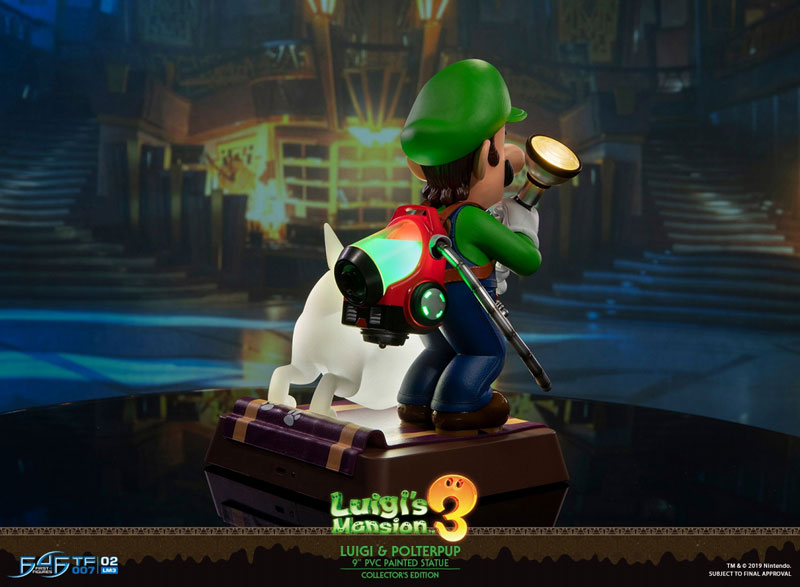 Luigi's Mansion 3/ Luigi 9 Inch PVC Statue Collector Edition