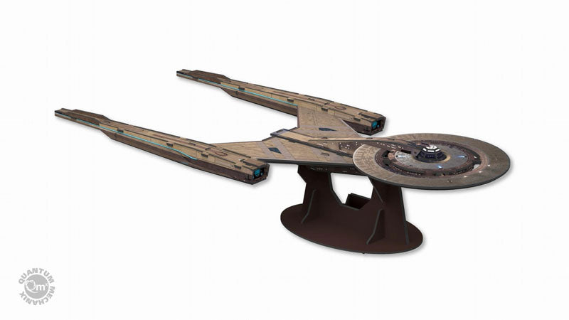 Star Trek / Qraftworks Starship 3D Paper Craft Model: 8-Ship Set