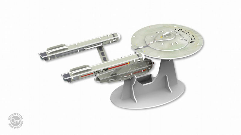 Star Trek / Qraftworks Starship 3D Paper Craft Model: 8-Ship Set